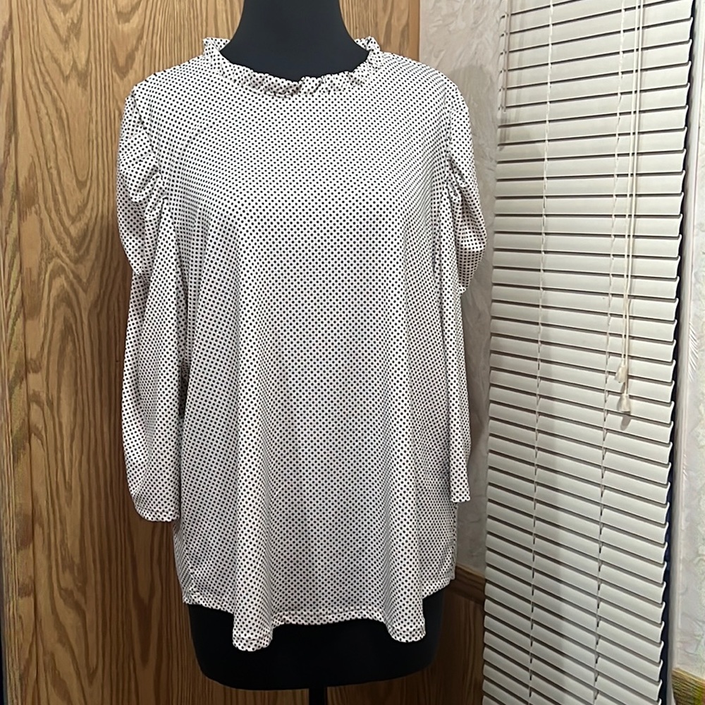 Adrianna Papell polka dot blouse